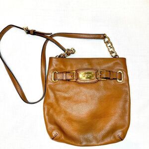 Michael Kors Brown Crossbody Gold-Toned Leather Purse.